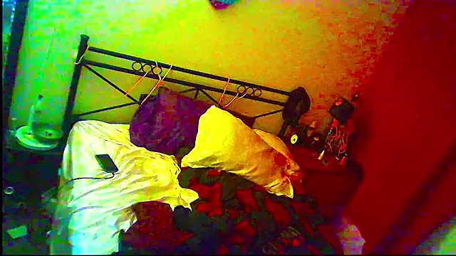 ingrid1982 online show from May 2026 06:35:02 PM