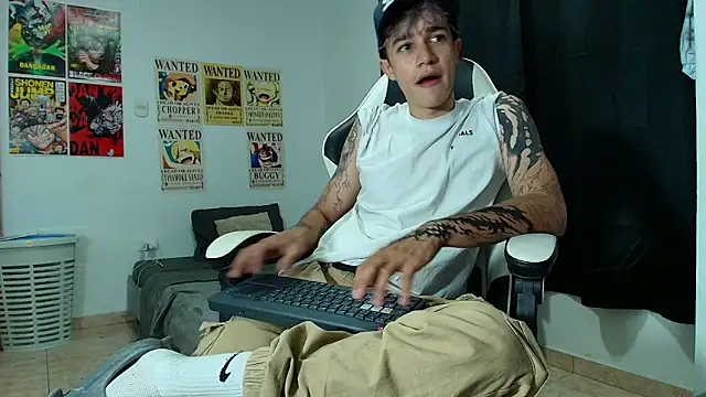 Zacktk7 online show from March 2025 10:58:02 PM