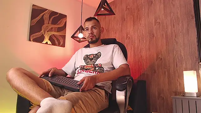 Bedobigcock online show from February 2025 01:54:01 AM