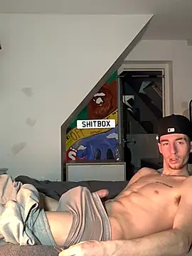 MikesWood21 online show from December 2024 01:49:01 AM