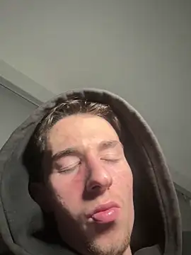 MikesWood21 online show from February 2025 04:06:01 AM