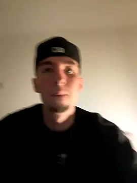 MikesWood21 online show from October 2025 12:00:02 AM