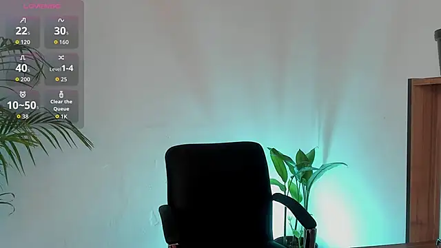 Snapshot of CherryyBrrr1 chatting on December 2025 03:06:01 PM CherryyBrrr1 online show from December 2025 03:06:01 PM