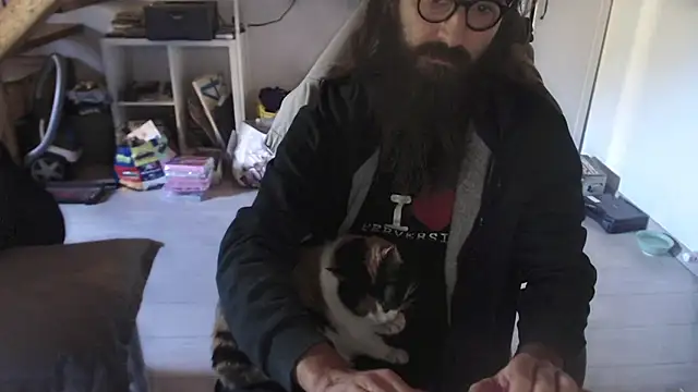 Snapshot of contemptumundi888 chatting on October 2025 09:54:01 AM contemptumundi888 online show from October 2025 09:54:01 AM