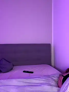 Snapshot of lunawolf21 chatting on November 2025 06:26:01 PM lunawolf21 online show from November 2025 06:26:01 PM