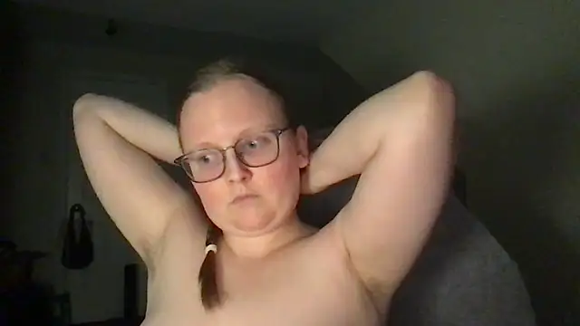 Snapshot of lexie_lilacs chatting on February 2025 04:29:01 AM lexie lilacs online show from February 2025 04:29:01 AM