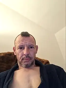 Vasember11xh online show from April 2026 07:16:02 PM