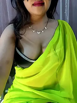 deslisexpriya online show from November 2025 06:25:02 AM