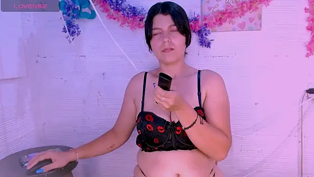 Im Antonellasex online show from October 2025 02:02:01 PM