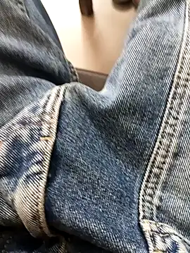 Snapshot of BrownPrez chatting on December 2024 09:39:02 AM BrownPrez online show from December 2024 09:39:02 AM