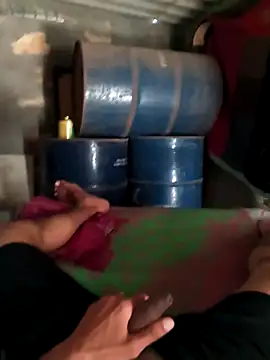 Snapshot of BrownPrez chatting on January 2025 09:51:02 AM BrownPrez online show from January 2025 09:51:02 AM