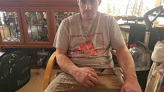 Snapshot of ScubaStevex chatting on February 2026 03:39:02 PM ScubaStevex online show from February 2026 03:39:02 PM