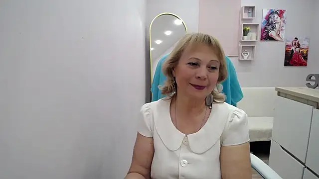 Snapshot of Milla_Cutie18 chatting on February 2026 06:40:02 AM Milla Cutie18 online show from February 2026 06:40:02 AM