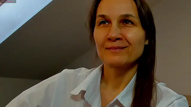 Snapshot of Lillian_White chatting on February 2025 07:13:02 AM Lillian White online show from February 2025 07:13:02 AM