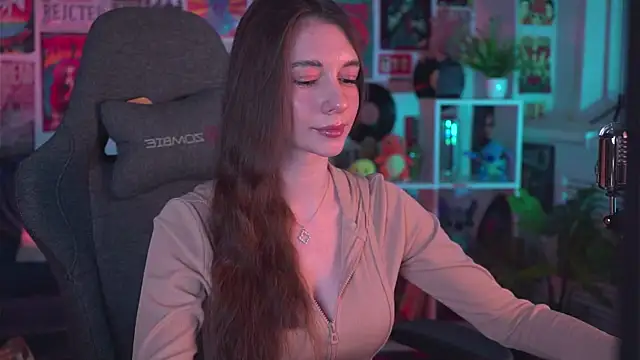 AveAngela online show from December 2024 06:43:01 AM