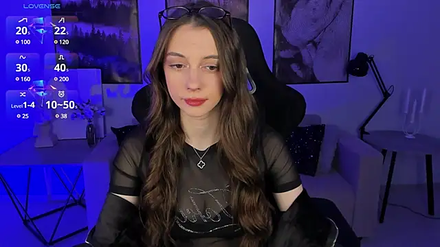 AveAngela online show from March 2025 05:58:01 PM