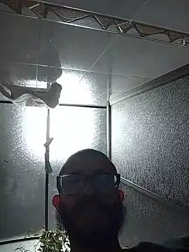 hairyserious online show from November 2025 01:00:01 PM