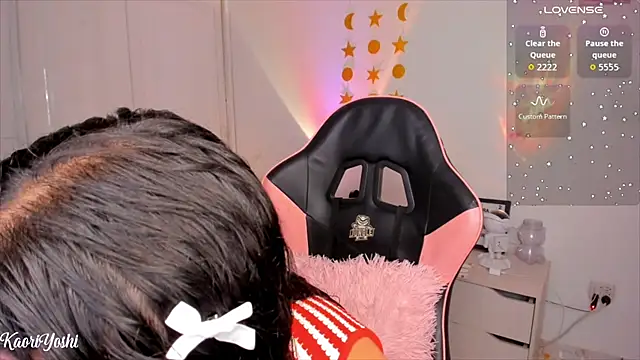 Kaoriyoshii online show from November 2025 09:40:01 PM