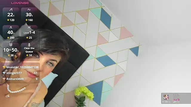 Snapshot of elissa_iris chatting on February 2025 08:18:02 AM elissa iris online show from February 2025 08:18:02 AM