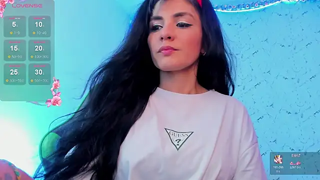 Snapshot of elissa_iris chatting on November 2025 11:35:01 PM elissa iris online show from November 2025 11:35:01 PM