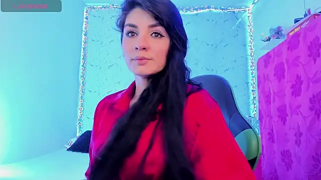 Snapshot of elissa_iris chatting on November 2025 08:57:01 PM elissa iris online show from November 2025 08:57:01 PM