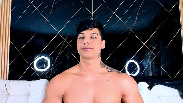 Owen Muzcle online show from January 2026 11:48:02 AM