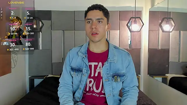 LiamNovak online show from December 2025 11:41:01 AM