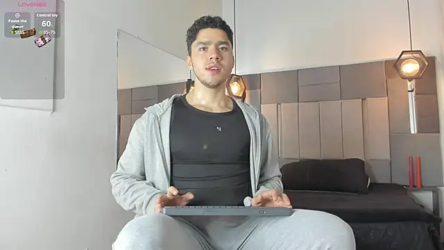 LiamNovak online show from February 2026 11:35:02 AM