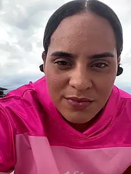 Violetrousse online show from November 2025 07:26:01 PM