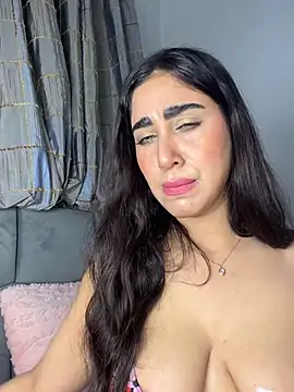 Meryem Queen online show from March 2026 09:32:01 PM