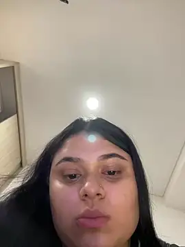 alissonfernandez  online show from February 2025 04:51:02 AM