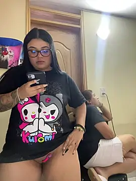 alissonfernandez  online show from January 2026 05:18:02 PM