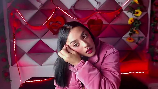 Snapshot of Lovely_celeste chatting on February 2025 02:24:02 AM Lovely celeste online show from February 2025 02:24:02 AM