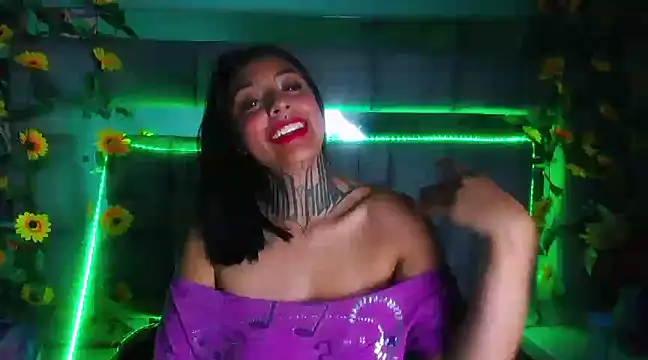 Snapshot of Lovely_celeste chatting on February 2025 05:41:01 AM Lovely celeste online show from February 2025 05:41:01 AM