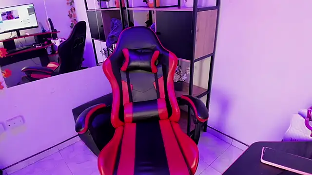 Snapshot of Lovely_celeste chatting on October 2025 03:15:02 AM Lovely celeste online show from October 2025 03:15:02 AM