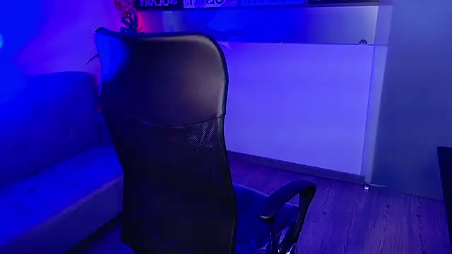 Snapshot of Lovely_celeste chatting on October 2025 02:39:02 AM Lovely celeste online show from October 2025 02:39:02 AM