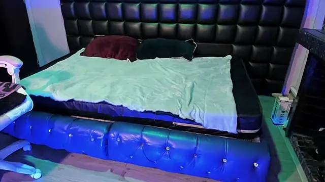 Snapshot of Lovely_celeste chatting on November 2025 03:50:02 AM Lovely celeste online show from November 2025 03:50:02 AM