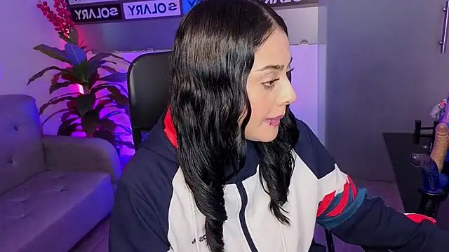 Snapshot of Lovely_celeste chatting on December 2025 02:32:02 AM Lovely celeste online show from December 2025 02:32:02 AM