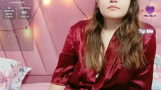 hornybarelylegalgirl online show from April 2026 12:27:02 PM