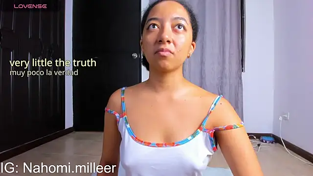 Snapshot of NAHOMI_MILLER chatting on October 2025 04:15:02 PM NAHOMI MILLER online show from October 2025 04:15:02 PM