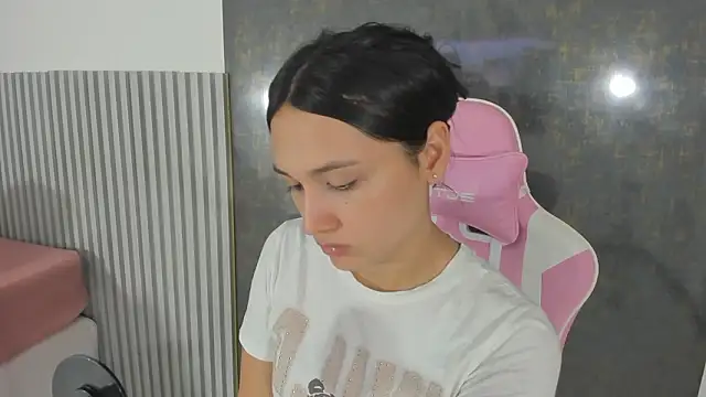 lana boomer online show from March 2026 05:38:02 PM