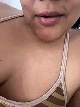 kiyomi-amour online show from December 2024 12:18:01 AM