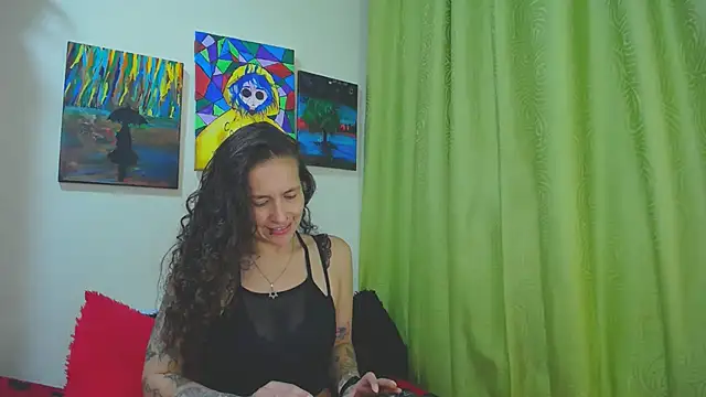 Leyla Horny Bg online show from November 2025 12:43:02 AM