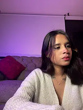 Snapshot of alessia_iris19 chatting on February 2025 04:16:02 AM alessia iris19 online show from February 2025 04:16:02 AM