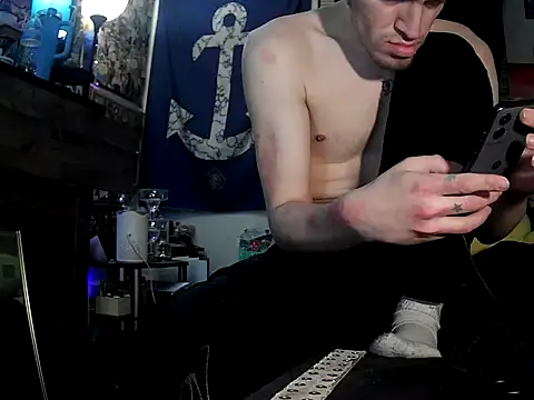 ATwinkie online show from February 2026 02:54:01 AM