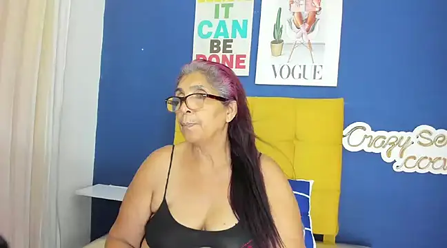 Snapshot of renata_milf_ chatting on March 2025 05:49:02 PM renata milf online show from March 2025 05:49:02 PM