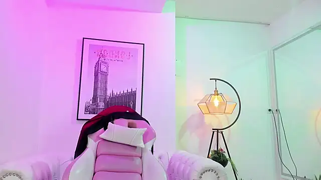 Theia moon online show from February 2025 12:37:02 PM