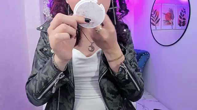 Theia moon online show from October 2025 01:20:02 PM