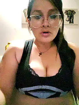 Neve Collins online show from January 2025 04:41:01 AM