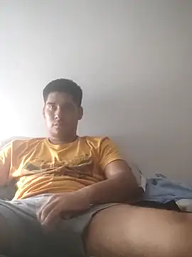 estudiante69 online show from December 2024 04:38:02 AM